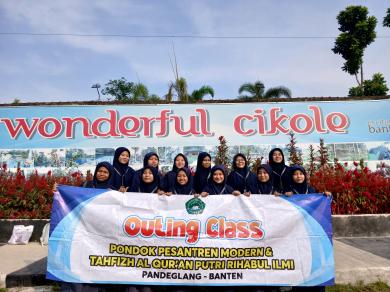 outing-class